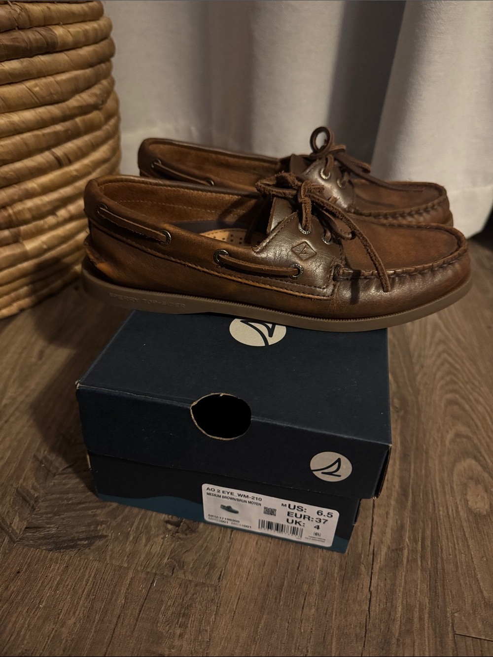 Sperry Brown Leather Boat Shoes - 6.5